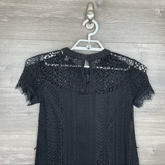 3/$25🛍️ LC Lauren Conrad Short Sleeve Lace Dress - Picture 11 of 11
